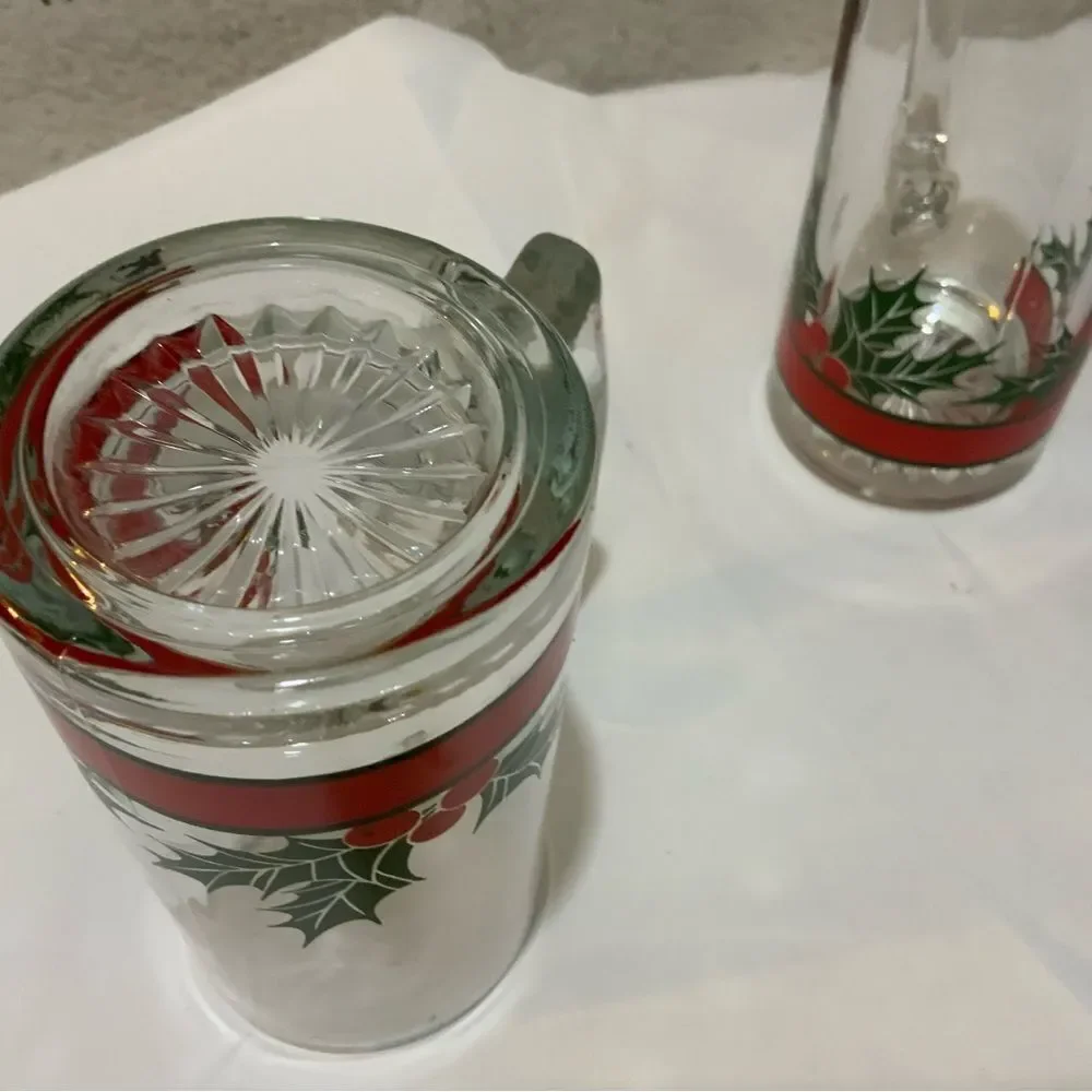 2 Holly Berry Beer Mug Stein 5.5